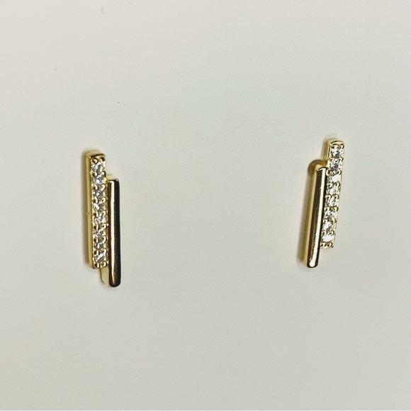 NEW Gold-Plated 925 Sterling Silver Asymmetrical CZ Bar Studs Inspired Style - Picture 2 of 13